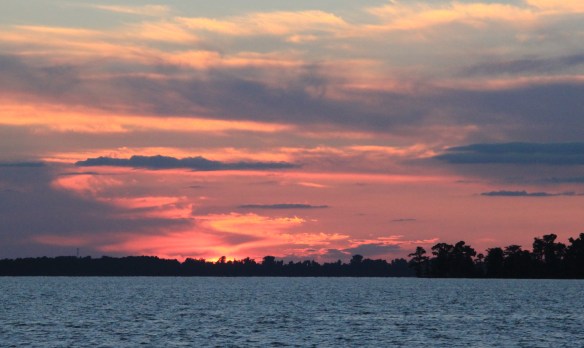 Dusk at Reelfoot Lake photography by Lisa Ernst 